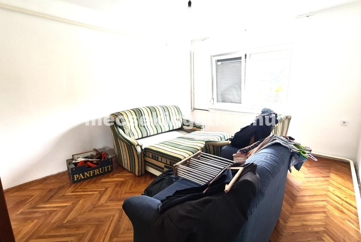 Pellérden eladó családi ház