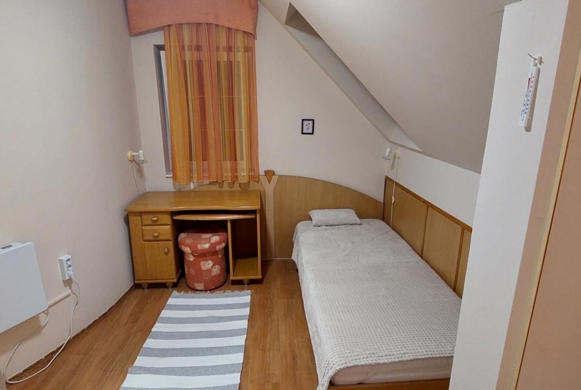Kiadó önálló bérlemény Pécsett az Egyetemvárosban- ATLÉTA utcában 6 lakásos apartmanházban