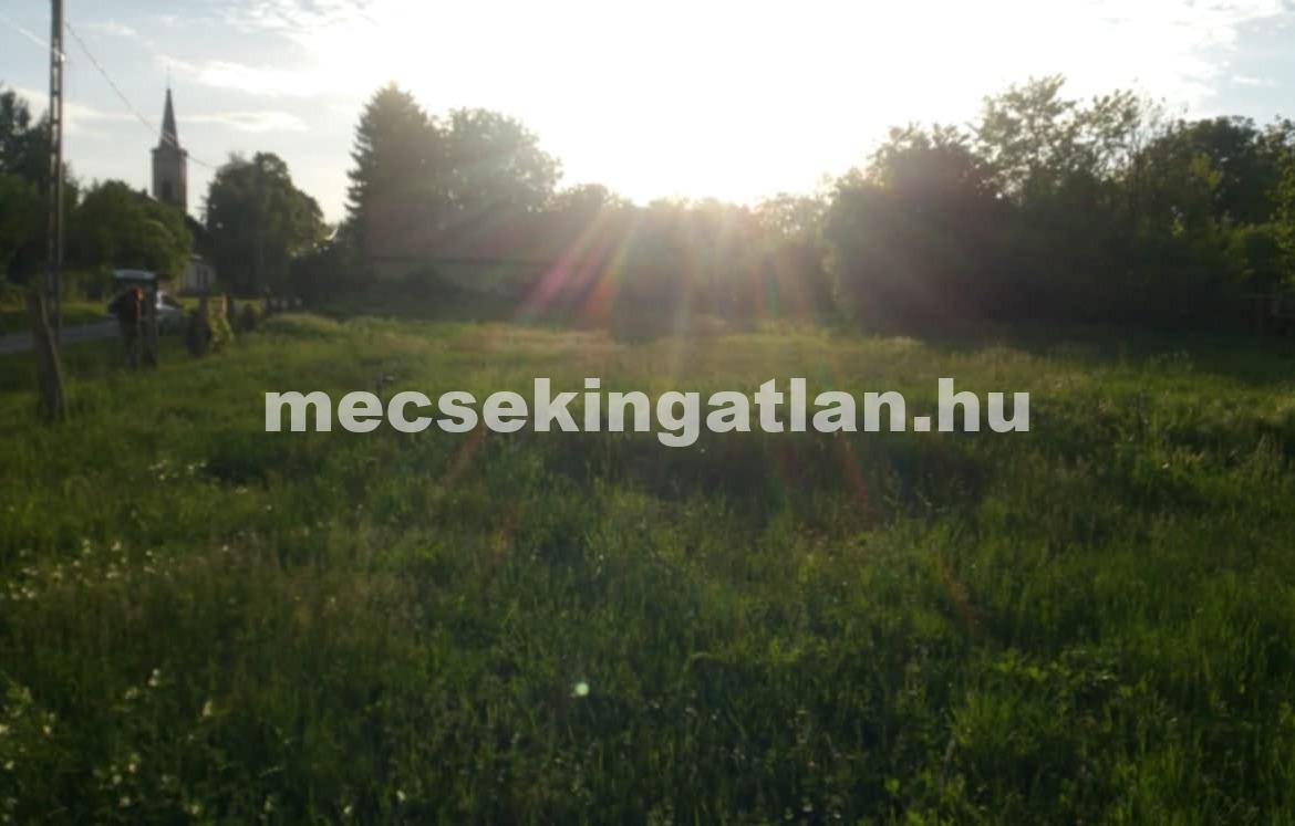 Nagyvátyon építési telek eladó!
