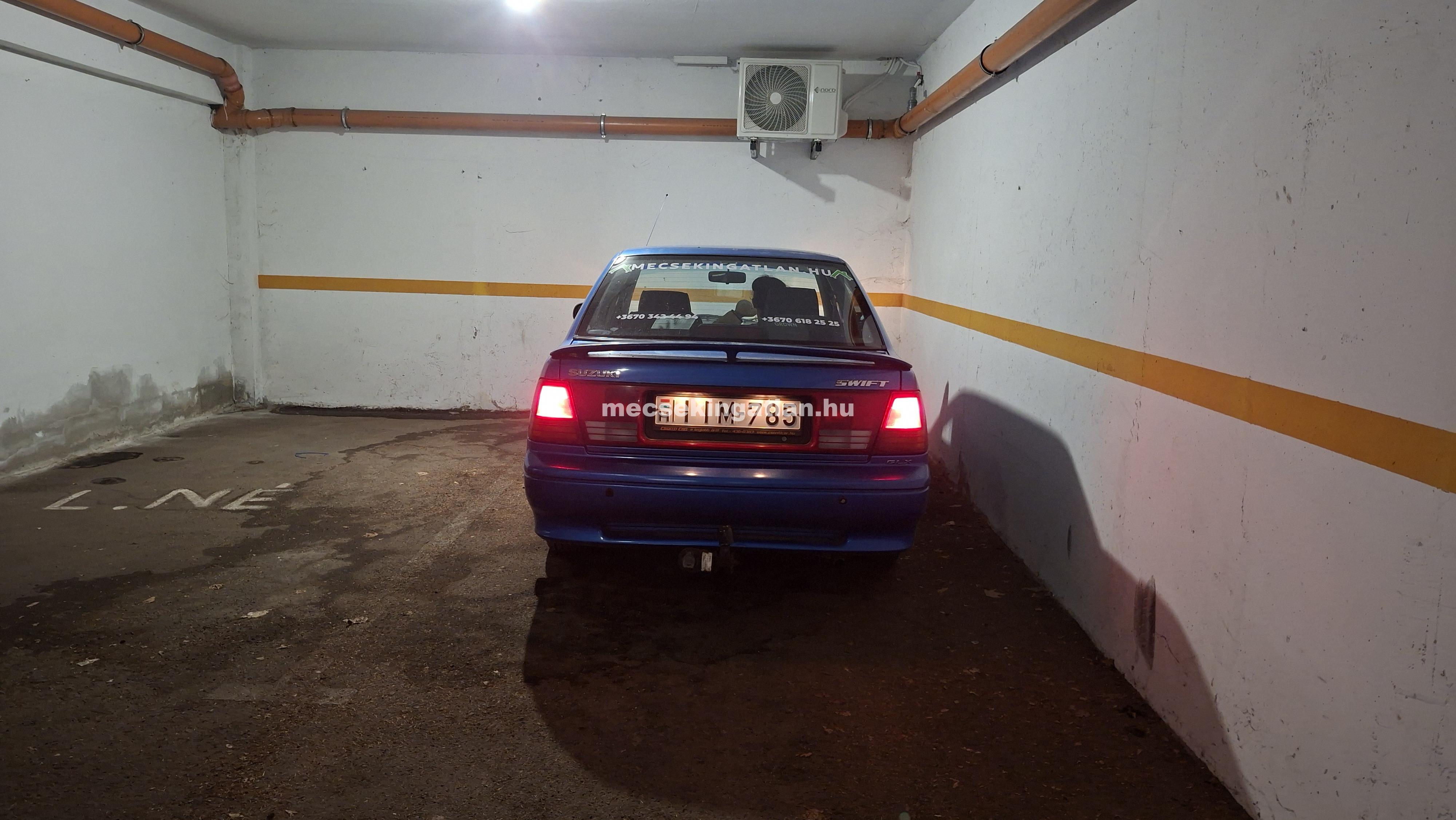 Pécs, Kórház térnél teremgarázs kiadó