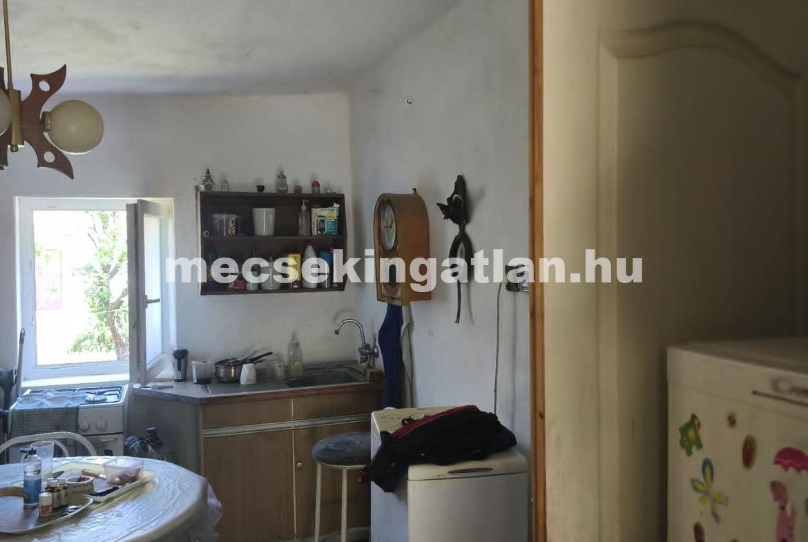 Gyódon családi ház TULAJDONJOGA eladó!