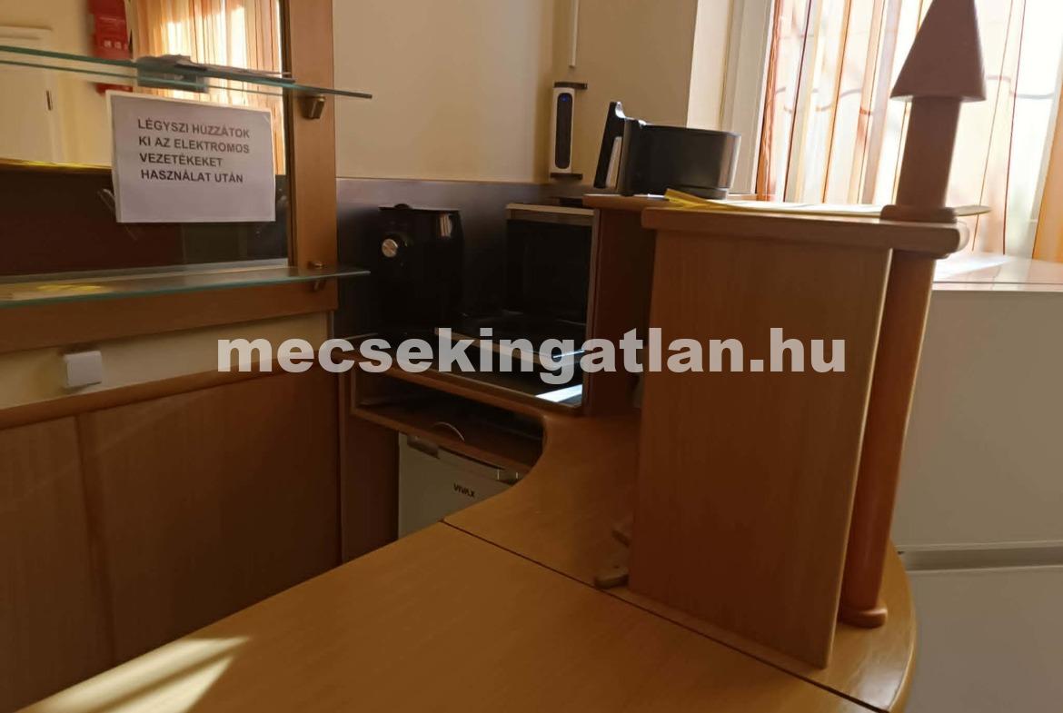 Kiadó önálló bérlemény Pécsett az Egyetemvárosban- ATLÉTA utcában 6 lakásos apartmanházban