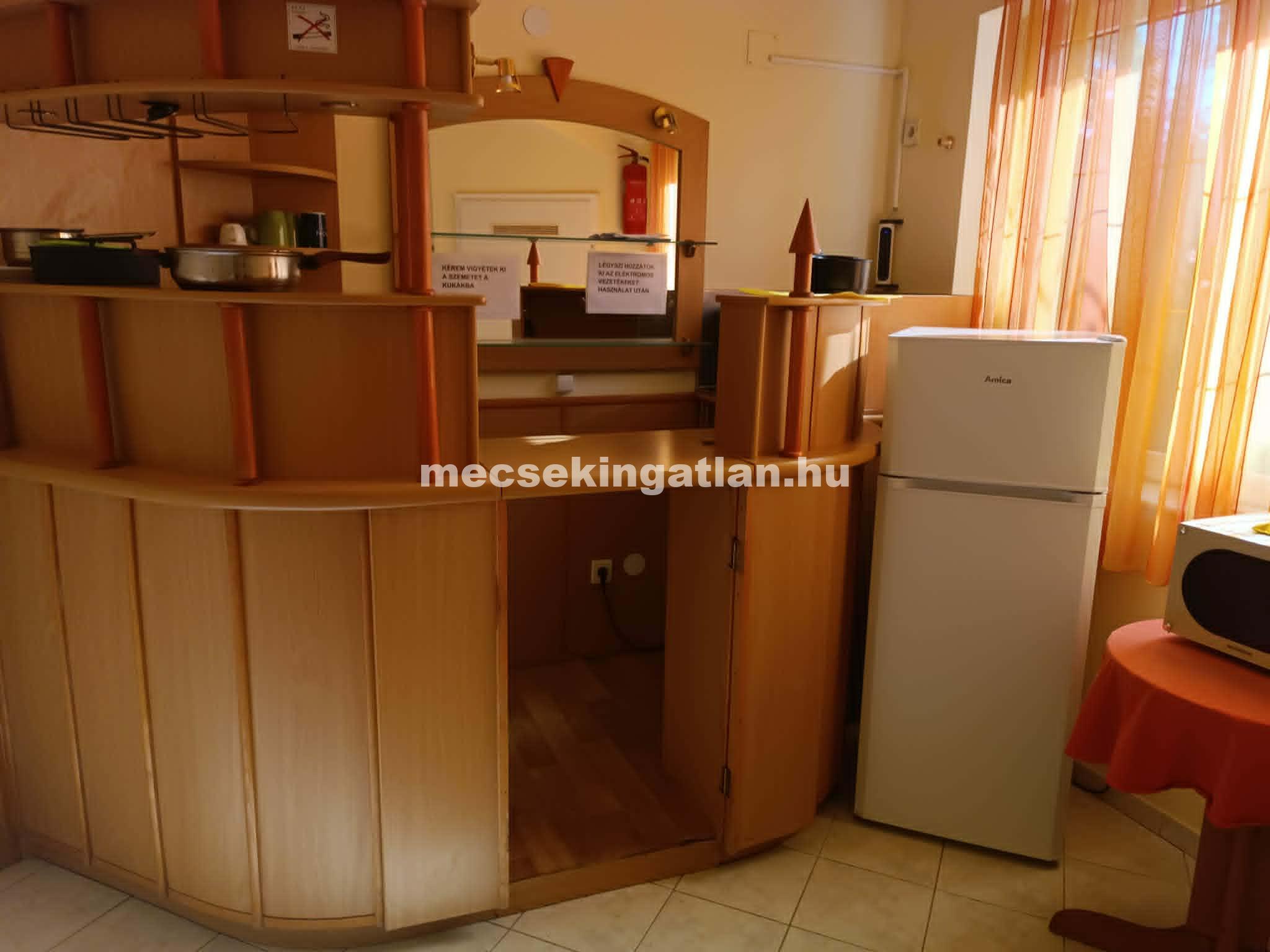 Kiadó önálló bérlemény Pécsett az Egyetemvárosban- ATLÉTA utcában 6 lakásos apartmanházban