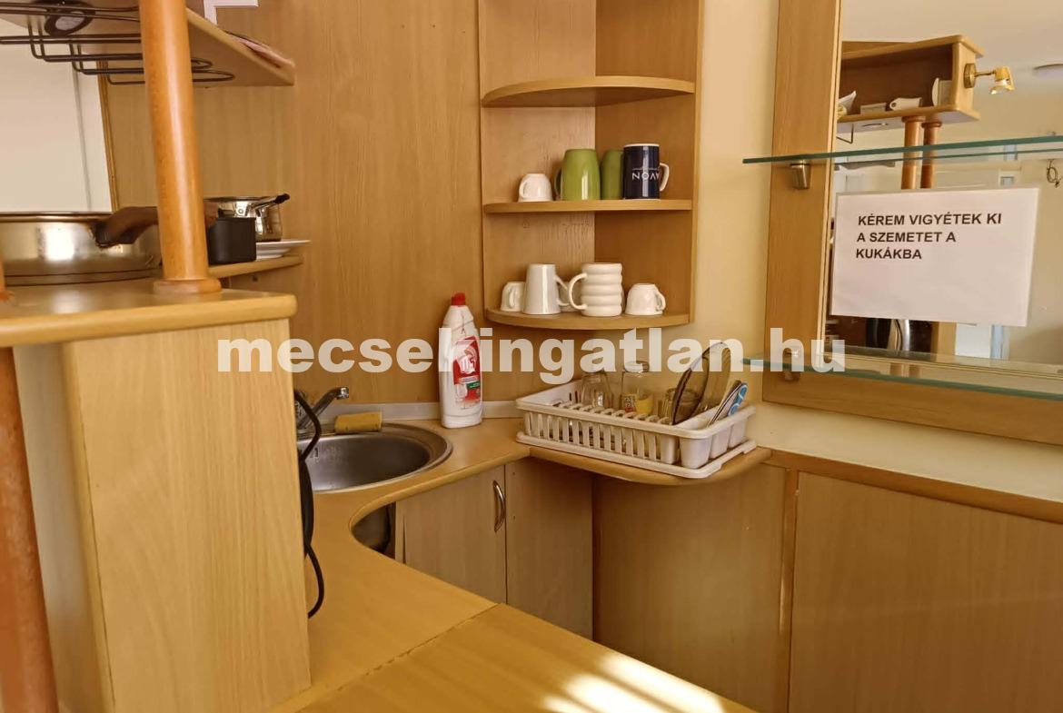 Kiadó önálló bérlemény Pécsett az Egyetemvárosban- ATLÉTA utcában 6 lakásos apartmanházban