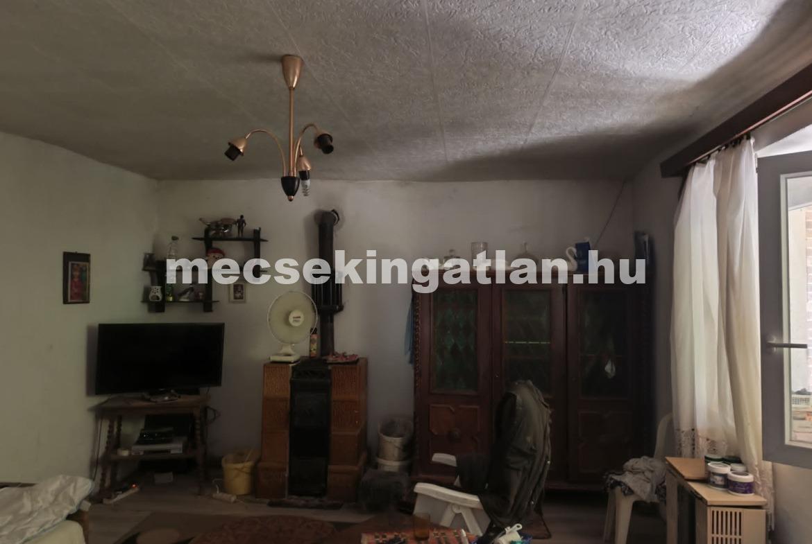 Gyódon családi ház TULAJDONJOGA eladó!