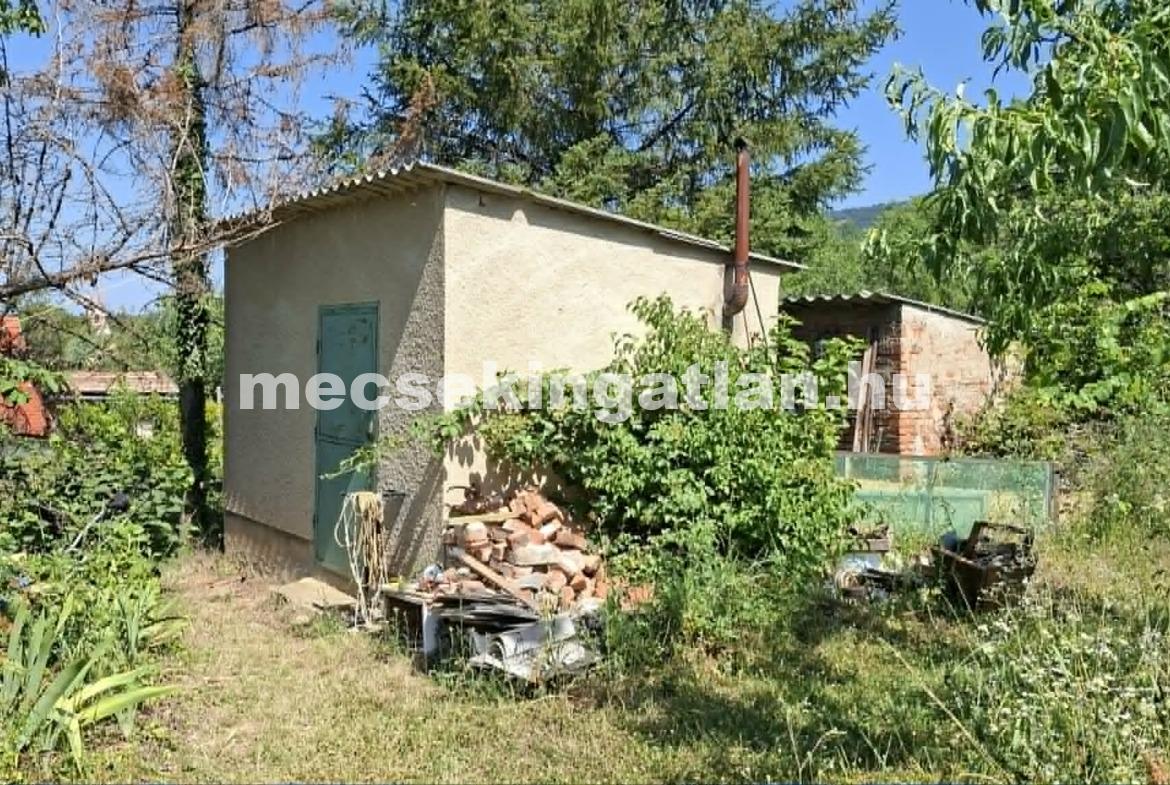 Kővágószőlősön eladó lakóingatlan