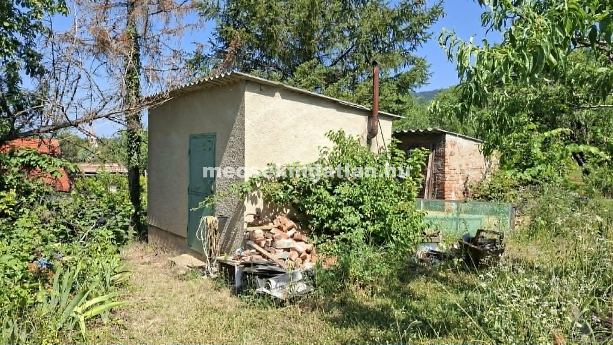 Kővágószőlősön eladó lakóingatlan