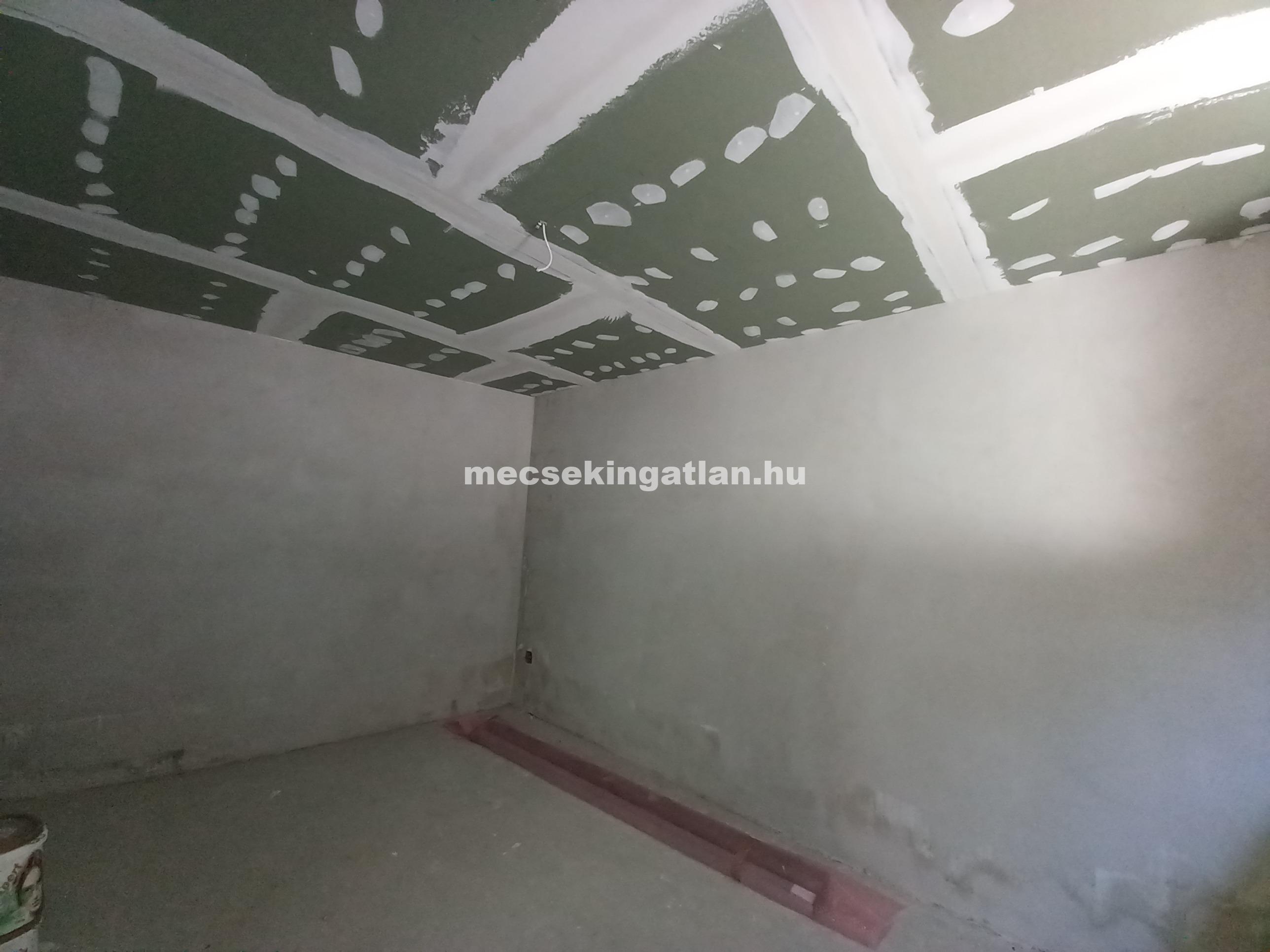 Luxus a Mecsek oldalon utolsó szabad lakás a Surányi úton!