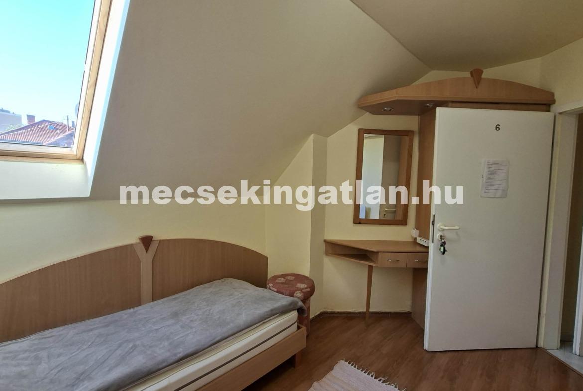Kiadó önálló bérlemény Pécsett az Egyetemvárosban- ATLÉTA utcában 6 lakásos apartmanházban